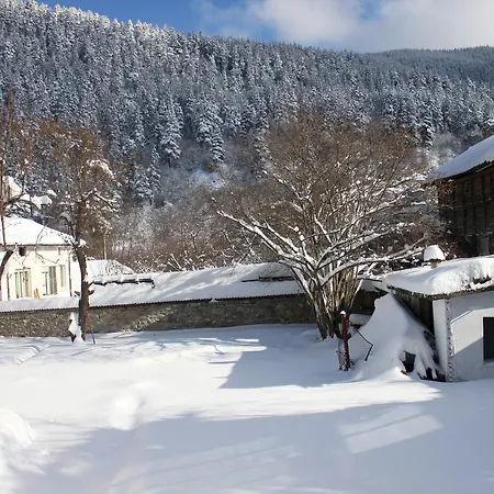 The White River House Pensión Beli Iskar