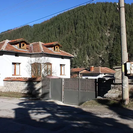 The White River House