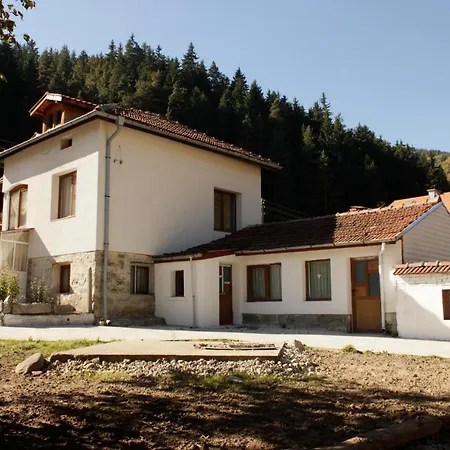 The White River House Pensión Beli Iskar